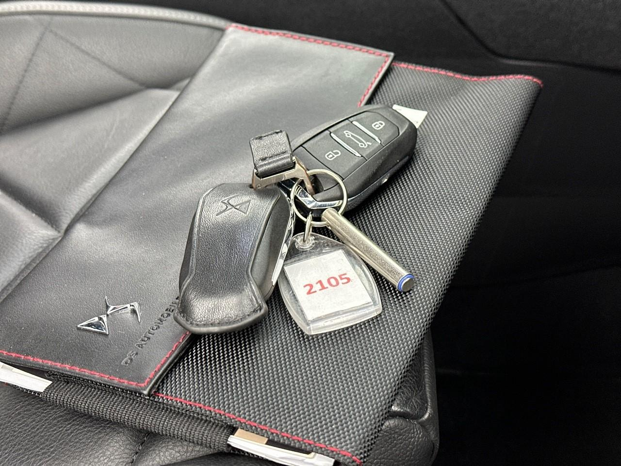 Ds Ds 3 crossback puretech 130 eat8 connected chic — photo 34