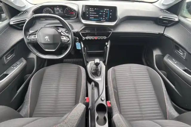 Peugeot 208 puretech 100 s&amp;s bvm6 — photo 16