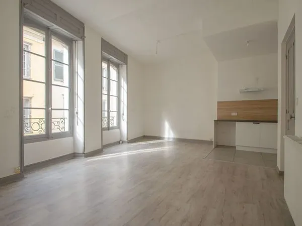 Appartement 2 pièces 63 m²