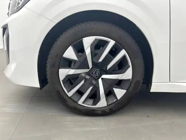 Peugeot 208 puretech 100 s&amp;s bvm6