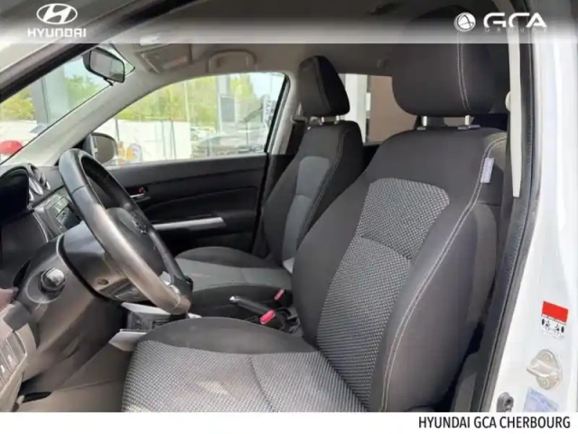 Suzuki Vitara 1.0 boosterjet 111ch privilège — photo 13