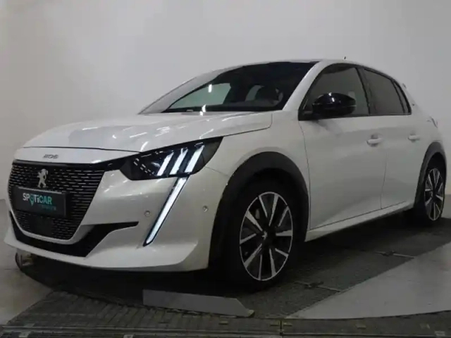 Peugeot 208 1.2 puretech 100ch s&amp;s gt eat8