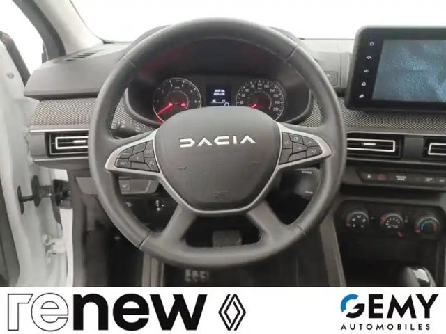 Dacia Sandero tce 90 cvt — photo 39