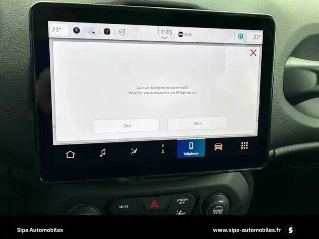 Jeep Renegade 1.5 turbo t4 130 ch bvr7 e-hybrid — photo 19