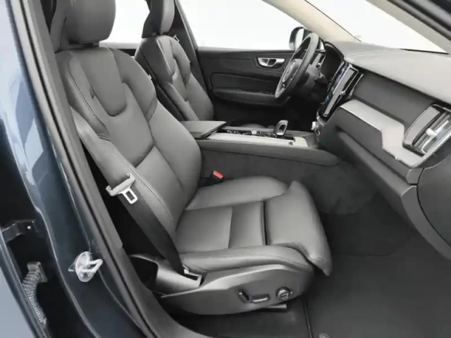 Volvo Xc60 t6 awd hybride rechargeable 253 ch+145 ch geartronic 8 plus style dark — photo 9