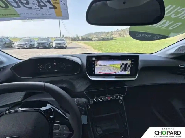 Peugeot 208 hybrid 110 e-dcs6 — photo 12