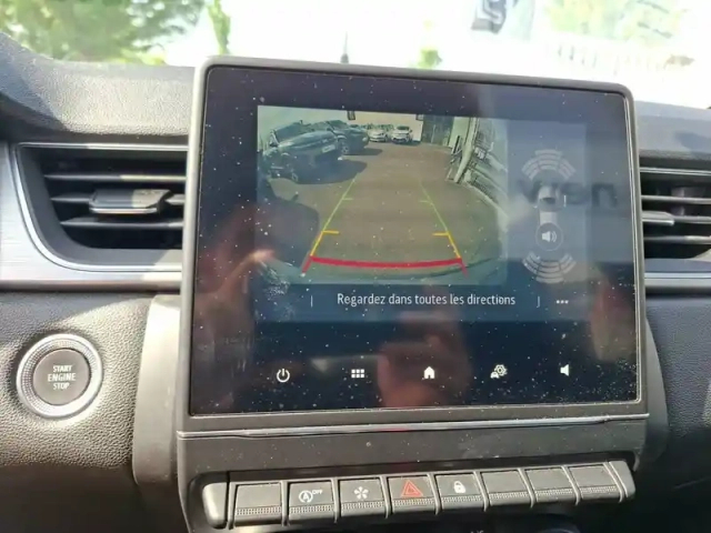 Renault Captur blue dci 115 edc — photo 33