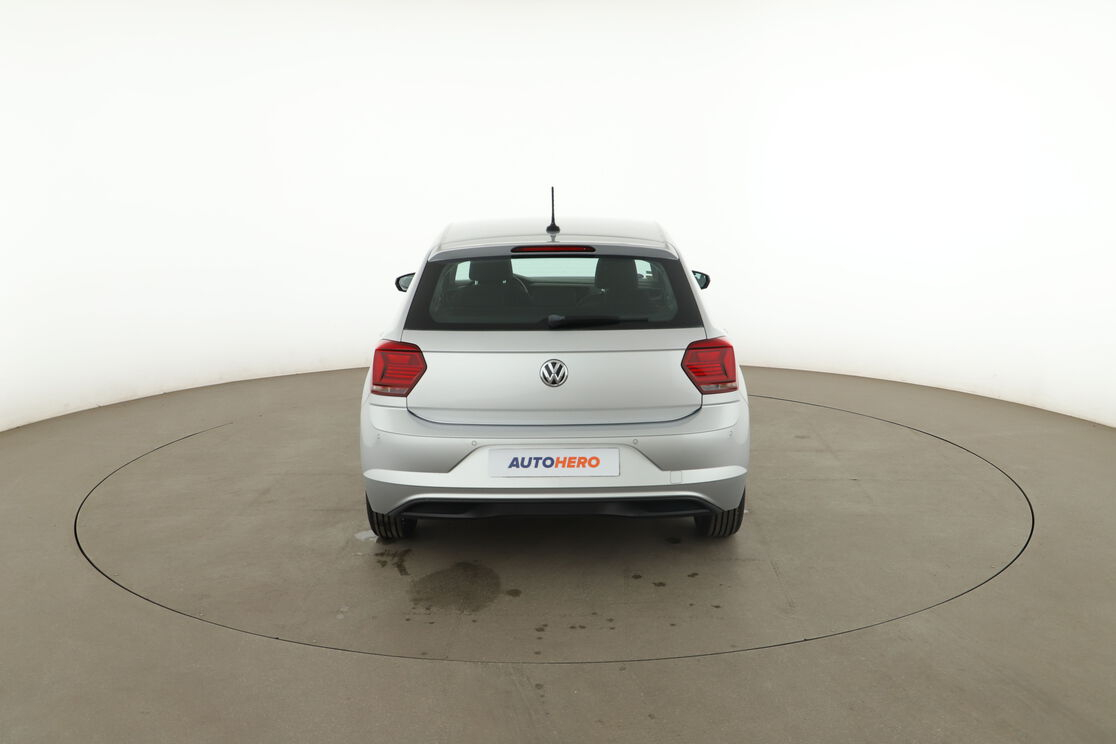 Volkswagen Polo 1.0 TSI Lounge Business DSG7 — photo 4