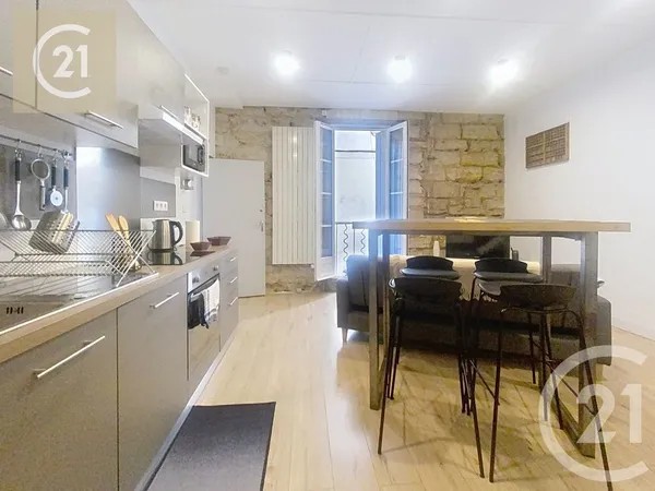 Maison 6 pièces 183 m²