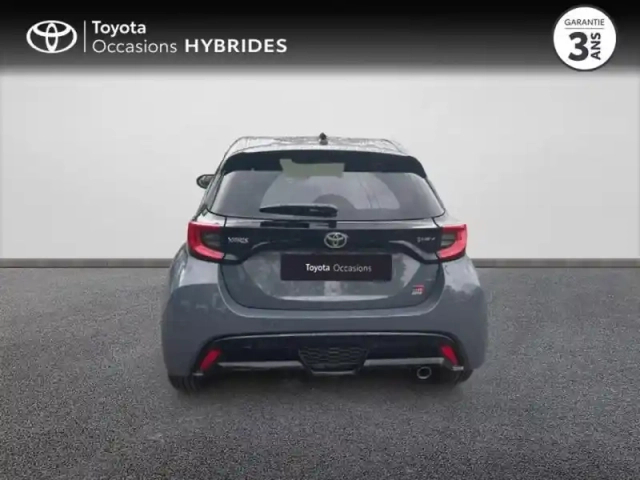 Toyota Yaris 130h gr sport 5p my25 — photo 4