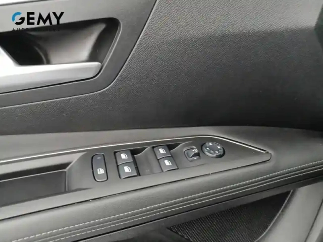 Peugeot 3008 puretech 130ch s&amp;s bvm6 — photo 100