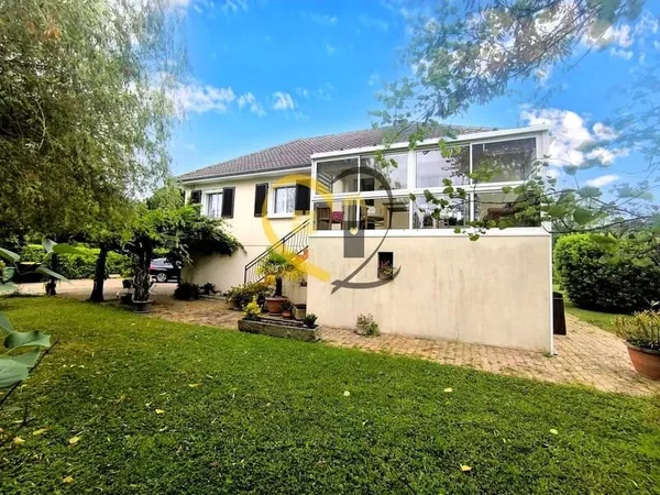Maison Berry Bouy 18500