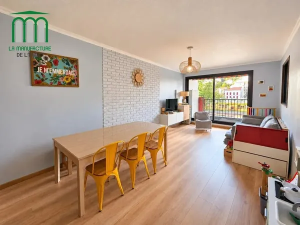 F4 87,89 m² carrez avec cave et deux garages - saint-etienne bergson - ideal famille ou investisseur