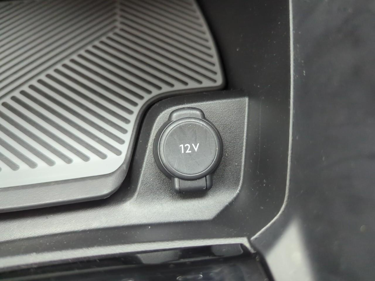 Citroën C4 puretech 100 s&s bvm6 feel — photo 25