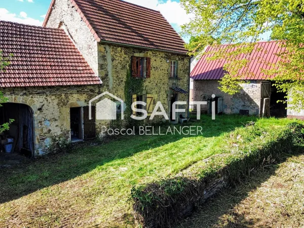 OPPORTUNITÉ RARE : MAISON DE CARACTÈRE À RÉNOVER AVEC VUE EXCEPTIONNELLE SUR LES MONTS D'AUVERGNE (P
