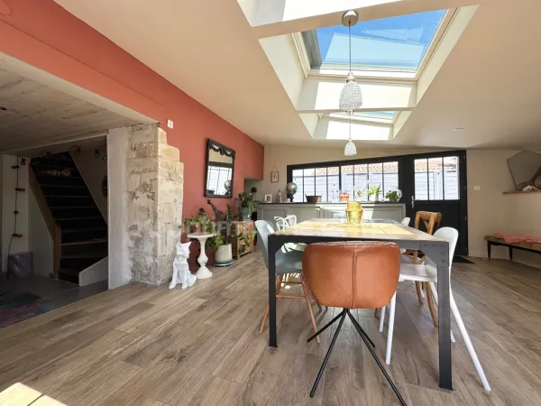 Maison familiale de caractère - Charme rétais et confort contemporain