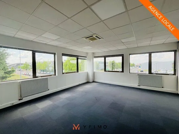 Bureau 160 m²