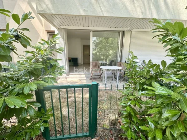 Studio 1 pièce 20 m²