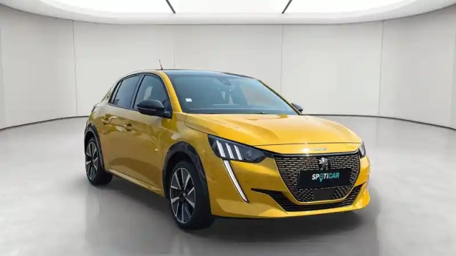 Peugeot 208 electrique 50 kwh 136ch — photo 9