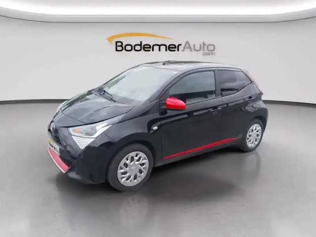 Toyota Aygo 1.0 vvt-i x-shift