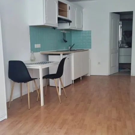 Studio meublé