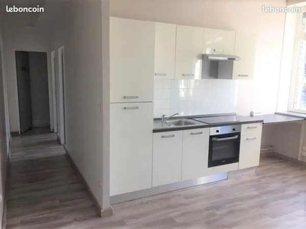 Appartement T2 - Corbie hypercentre - cuisine équipée