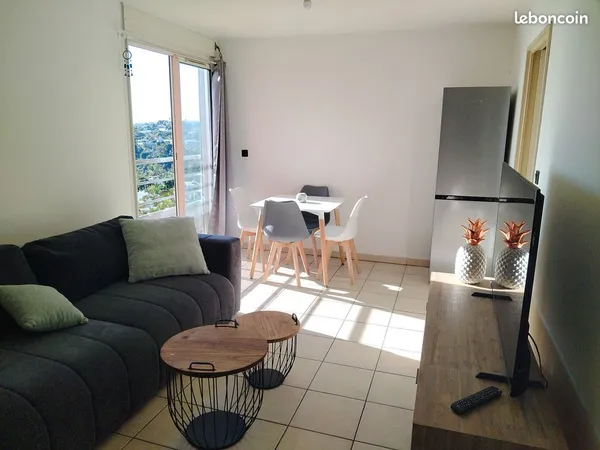 Studio meublé 27m2 - MOUFIA- 700 CC - 5min de la fac