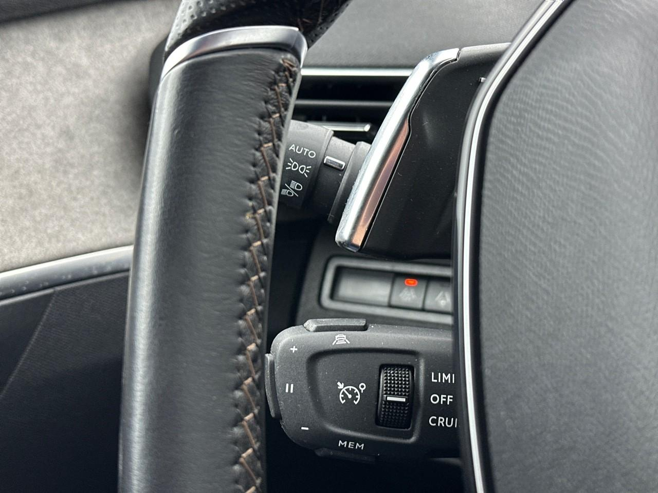 Peugeot 3008 hybrid 225 e-eat8 gt — photo 20