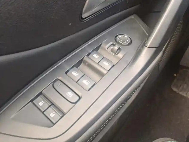 Peugeot 308 bluehdi 130ch s&amp;s eat8 allure — photo 20