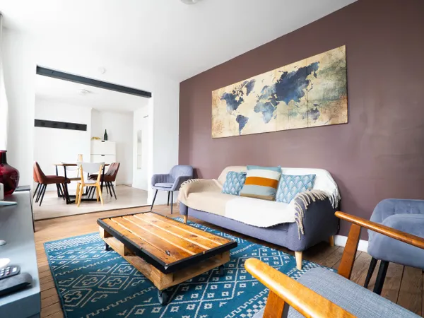Loue chambre en colocation dans appartement - 102m²