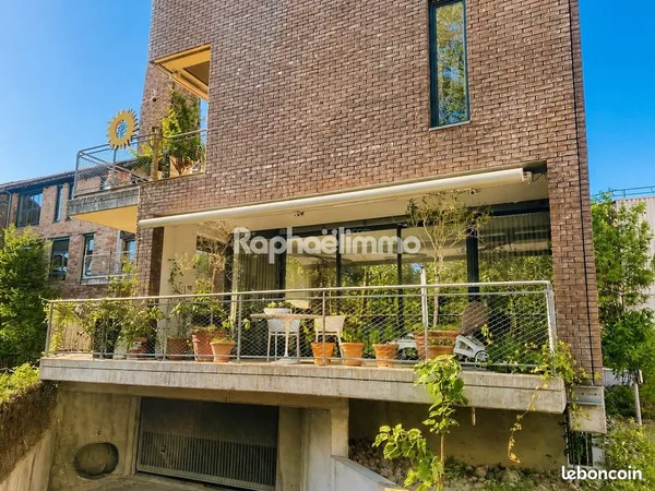 Appartement 3 pièces 124 m²