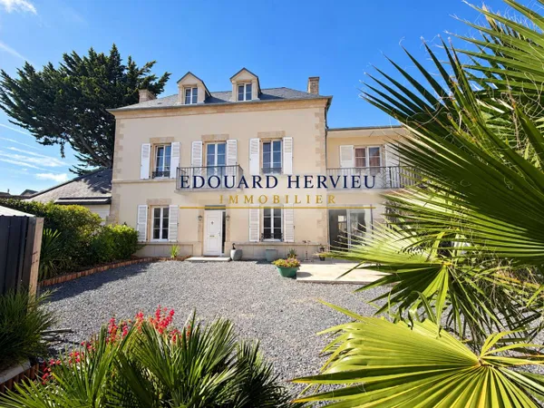 Maison 5 pièces 140 m²