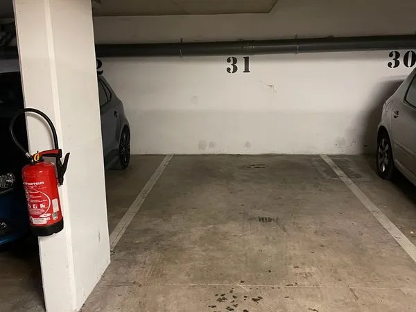 Parking à louer (Noisy le sec, triangle d'or)