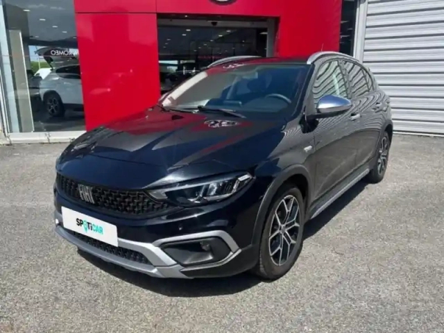 Fiat Tipo cross 1.0 firefly turbo 100ch s/s cross — photo 1