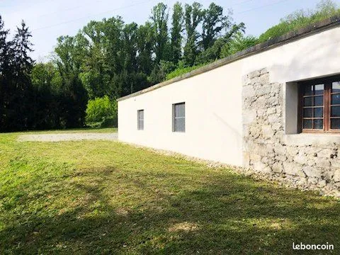 Entrepôt 220 m² Chambéry