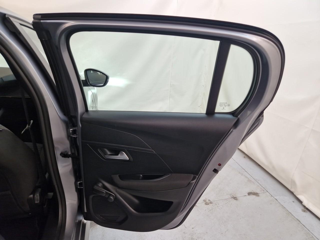 Peugeot 208 puretech 75 s&s bvm5 active business — photo 47