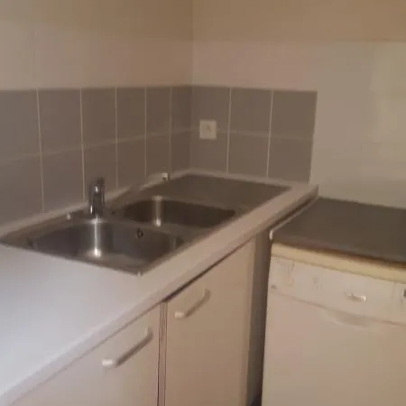 APPARTEMENT T3 CENTRE VILLE