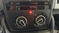 Peugeot Boxer L2H2 3.3 140ch BlueHDi S&S — photo 13