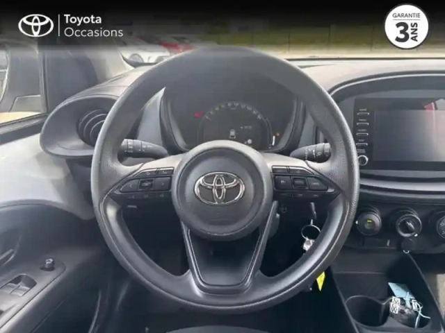 Toyota Aygo X 1.0 vvt-i 72ch active business my23 — photo 9
