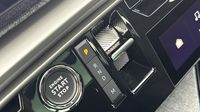 Peugeot 5008 Hybrid 145ch GT e-DCS6 — photo 14