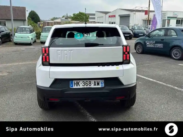 Fiat Panda grande  e 113 ch 44kwh — photo 4