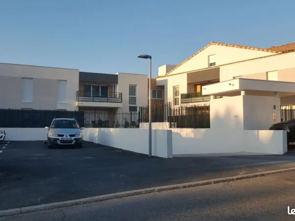 Garage 40m2 aux Pennes Mirabeau