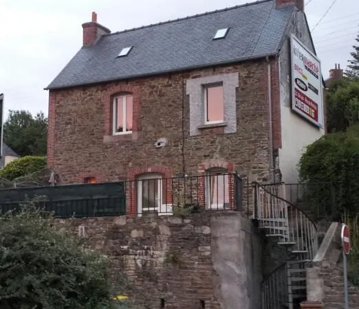 Appt t2 26 m2 avec terrasse 35 m2 quartier gare Lannion