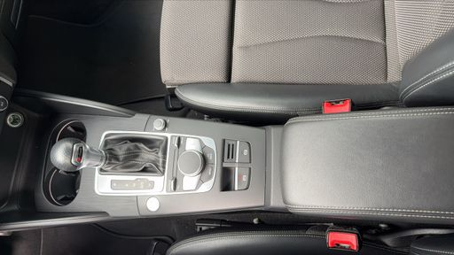 Audi A3 Sportback 1.5 TFSI COD 150 - S Line – 2018 – 131754 km – Essence – Boîte Automatique — photo 7