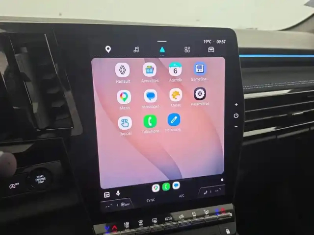 Renault Austral mild hybrid 160 auto — photo 258