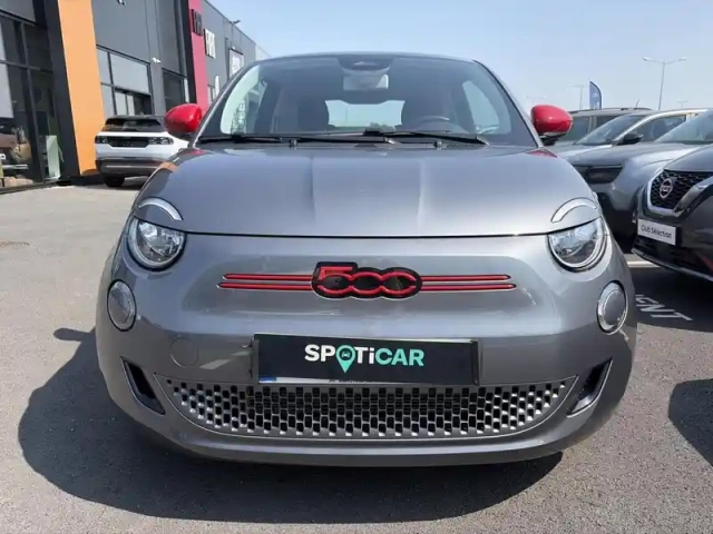 Fiat 500 e 118ch (red) my23 — photo 2