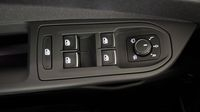 Volkswagen Golf 1.5 eTSI OPF 130ch Active DSG7 — photo 26