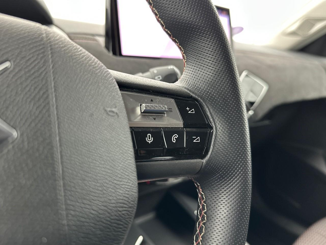 Ds Ds 3 crossback puretech 130 eat8 performance line+ — photo 18