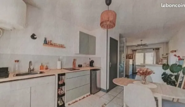 Studio Caluire Vassieux - 21 M2 - terrasse 7m2 + petit local