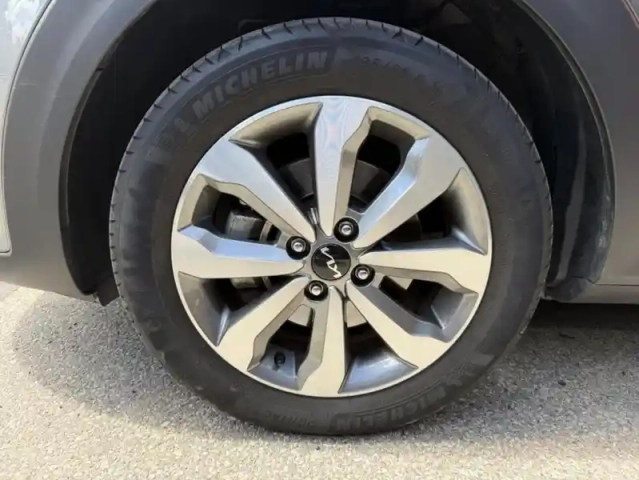 Kia Stonic 1.0 t-gdi 100 ch bvm6 active — photo 14